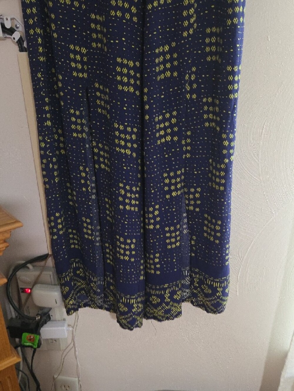 Xhilaration Navy Maxi Skirt with Cream Geometric Print - Picture 6 of 8